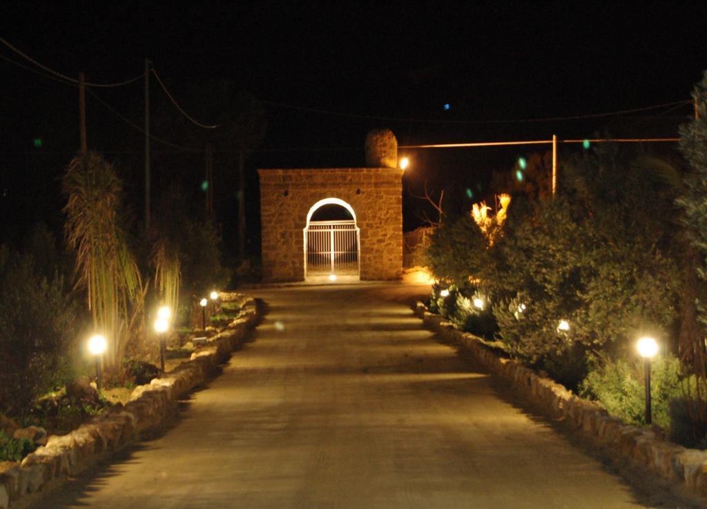Agriturismo Baglio Pollicarini Pergusa Exterior photo