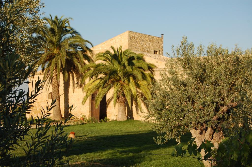 Agriturismo Baglio Pollicarini Pergusa Exterior photo