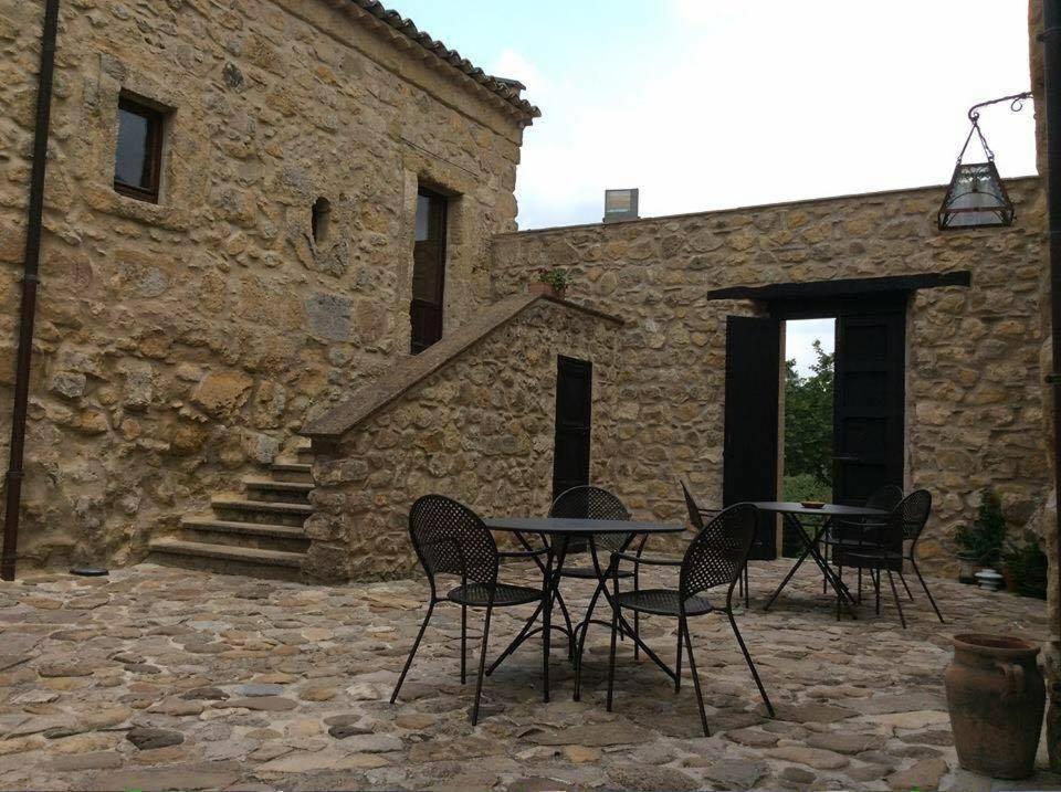 Agriturismo Baglio Pollicarini Pergusa Exterior photo
