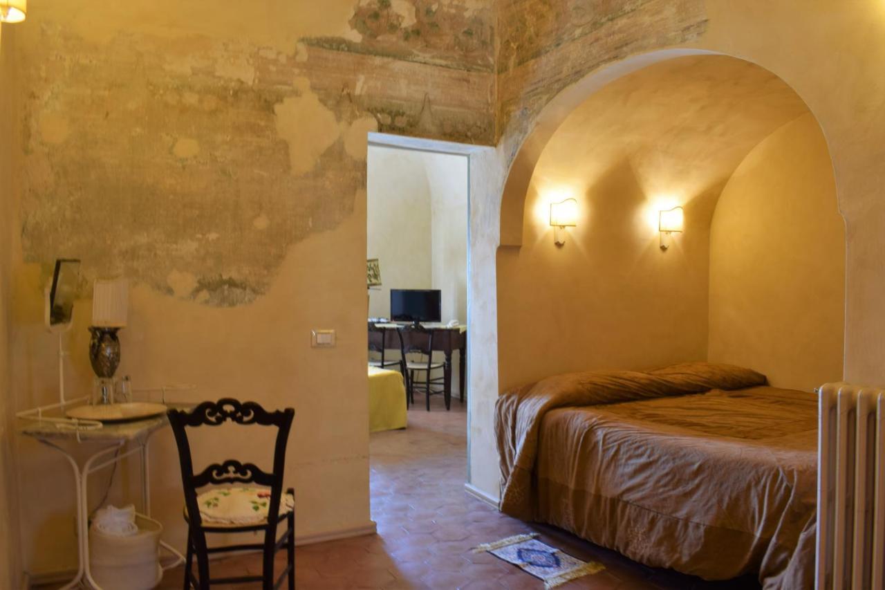 Agriturismo Baglio Pollicarini Pergusa Exterior photo